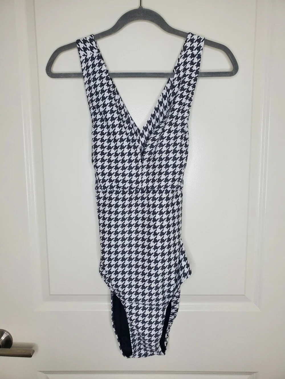 Albion Shell Shock Black Houndstooth Printed Criss Cross One Piece Swimsuit